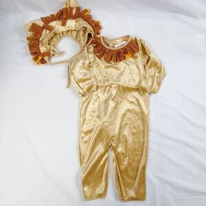 Adorable Tiny Treats by Disguise™ lion costume for infants